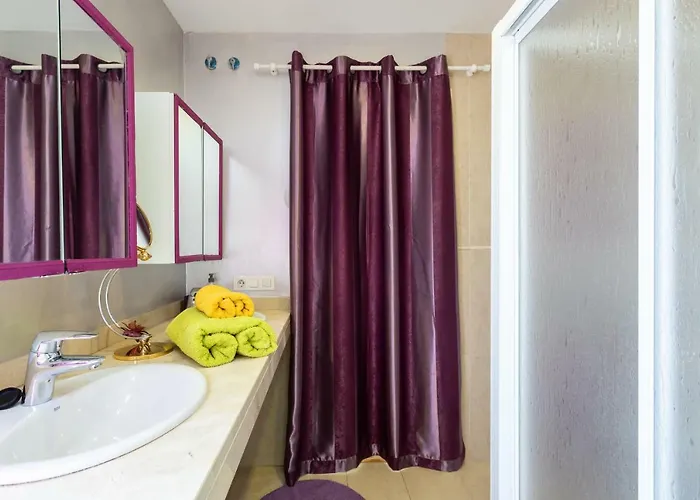 Сasa de vacaciones Dorina - Con Piscina Privada *